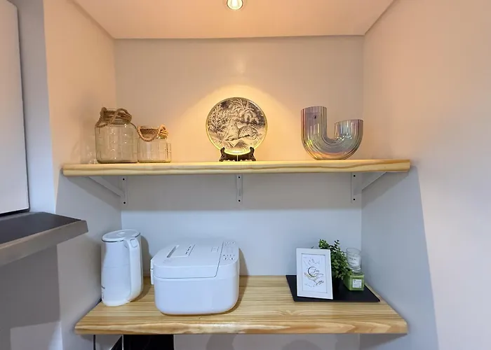 Bright Unit At Bloom Near Naia L Wifi Netflix Bloom B02-0803