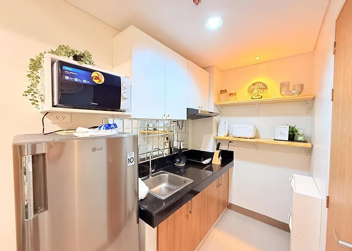 Bright Unit At Bloom Near Naia L Wifi Netflix Bloom B02-0803 Manila