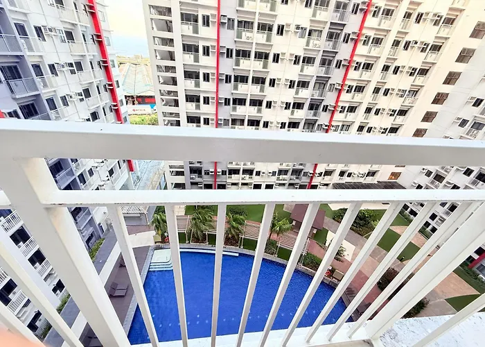 Bright Unit At Bloom Near Naia L Wifi Netflix Bloom B02-0803 * Manila